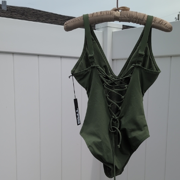 Army Green One-Piece Swimsuit Viral Plungey Snatched TA3 - Picture 2 of 9